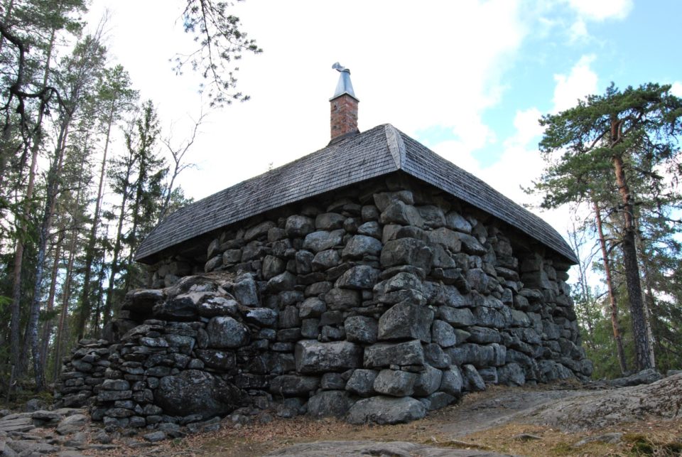 Pirunvuoren Kivilinna