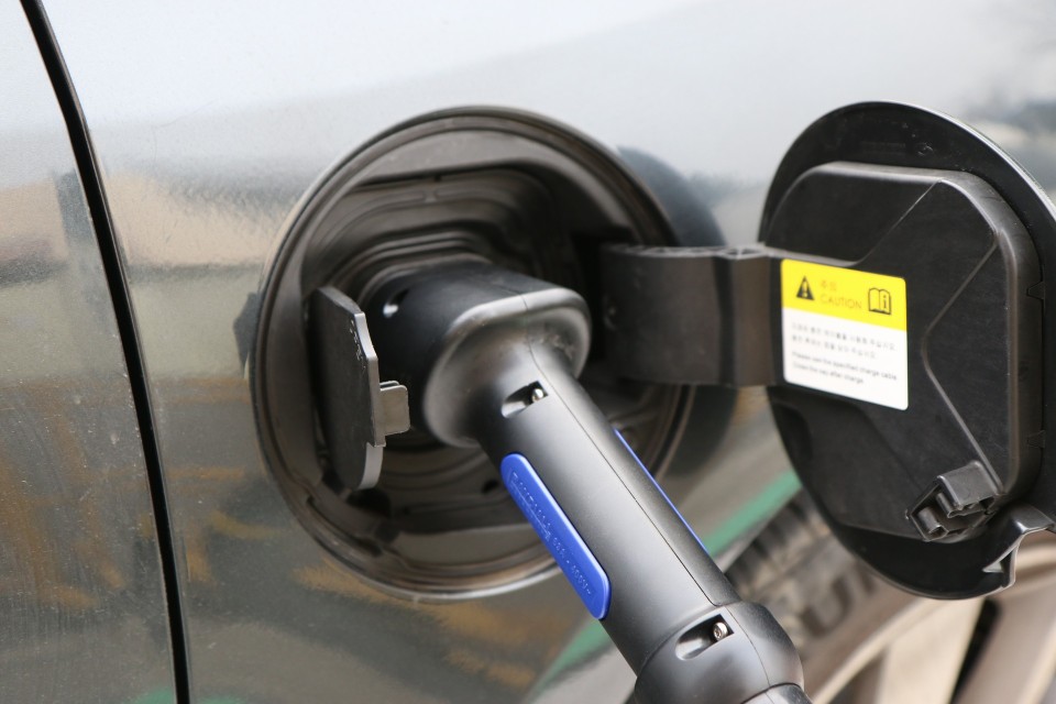 Sähköauto