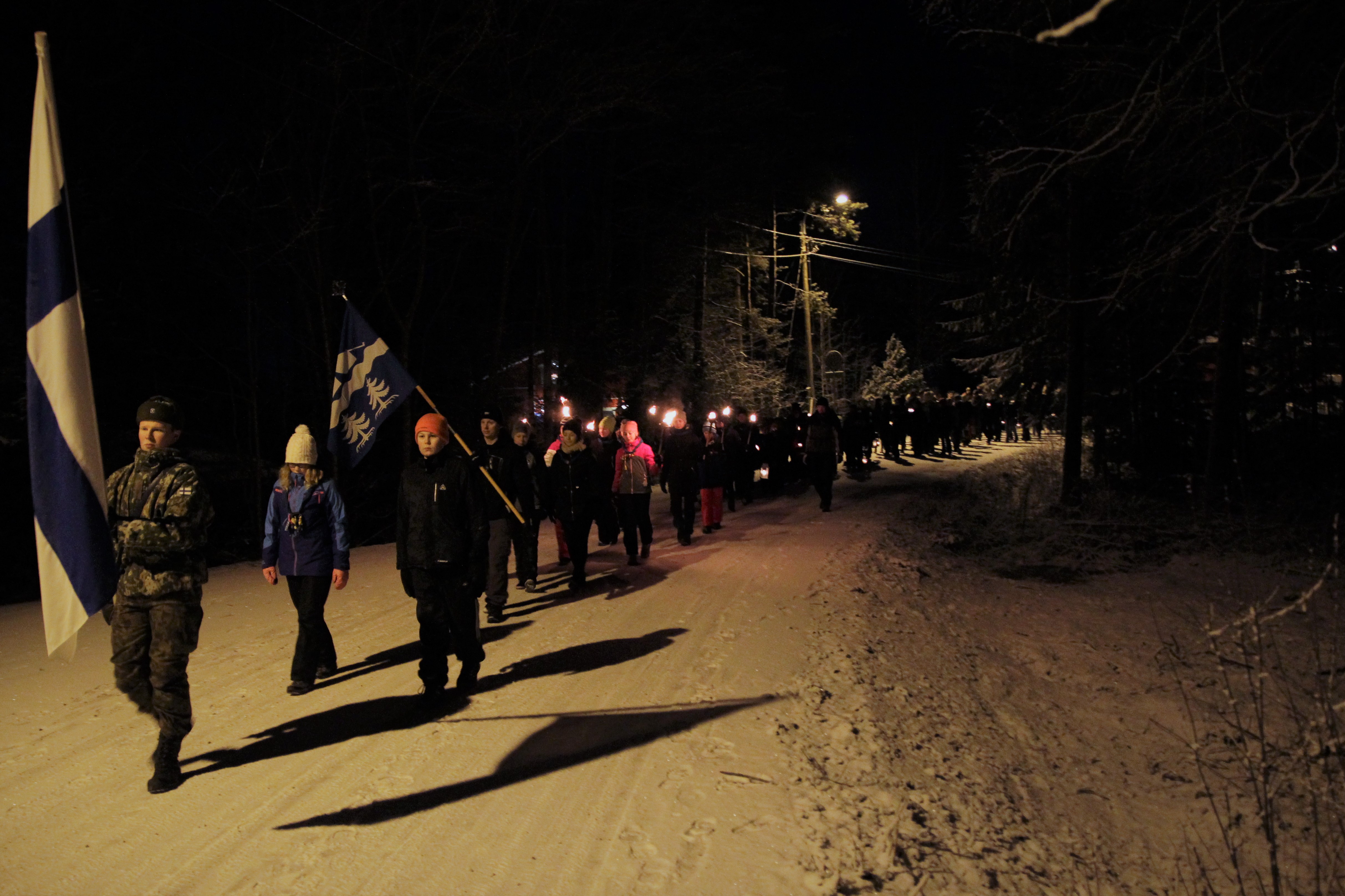Kynttiläkulkue