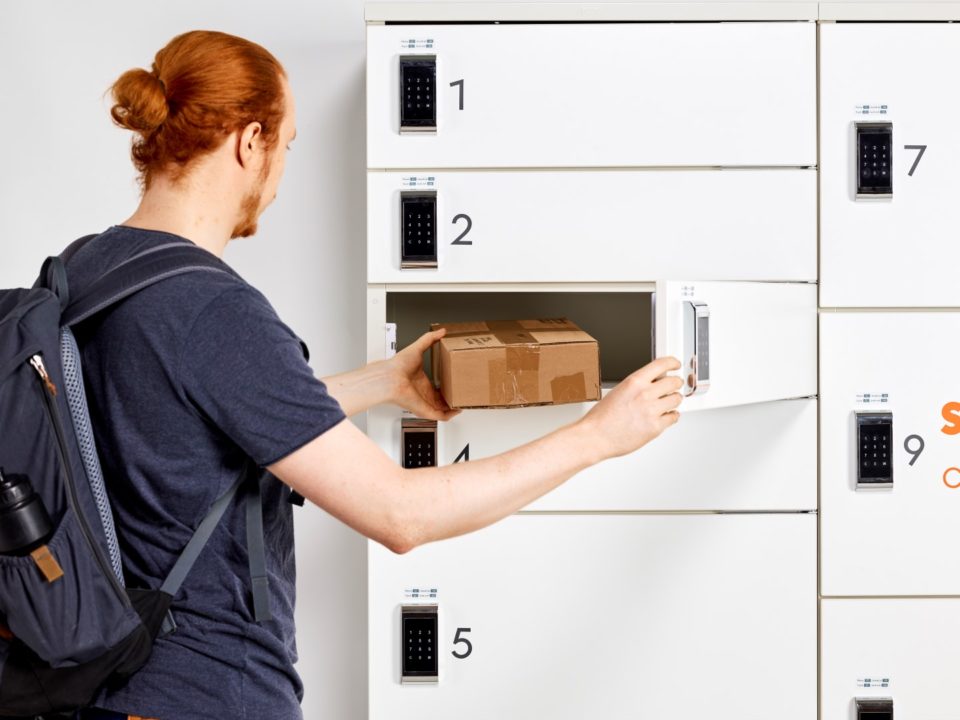 Posti, pakettiautomaatti