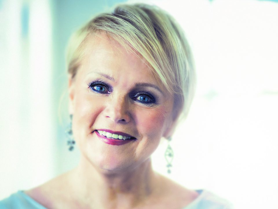 Katri Helena