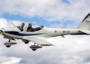 Grob G 115E