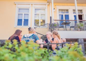 Kahvila Pukstaavin terassi
