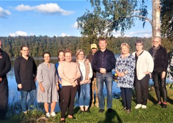 Leader Joutsenten reitin hallitus