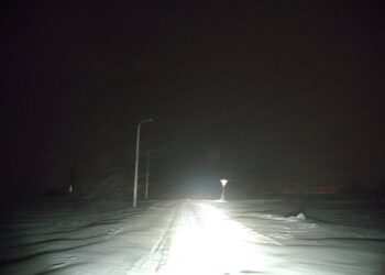 Lumisade, lumimyräkkä, tuuli, sade