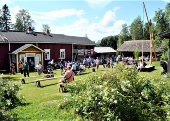 Talonpoikaismuseo Yli-Kirra