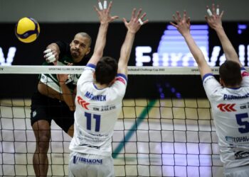 Sakari Mäkinen, Akaa-Volley