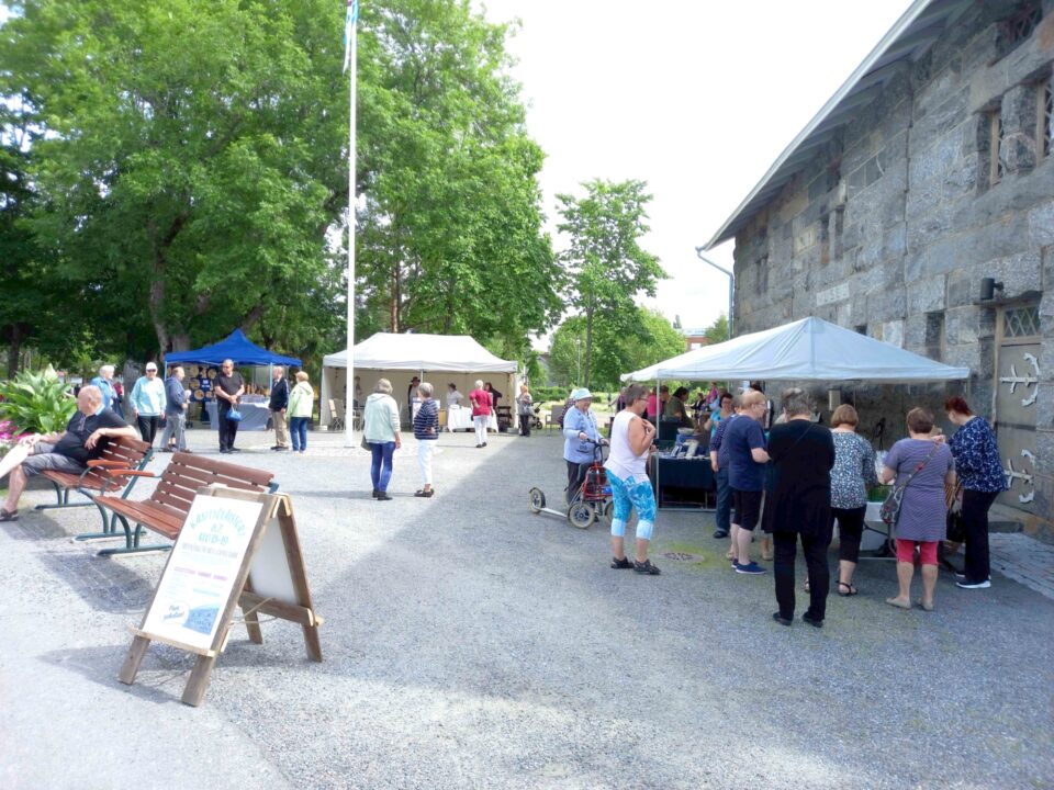 Huittisten museo, Käsityöläistori